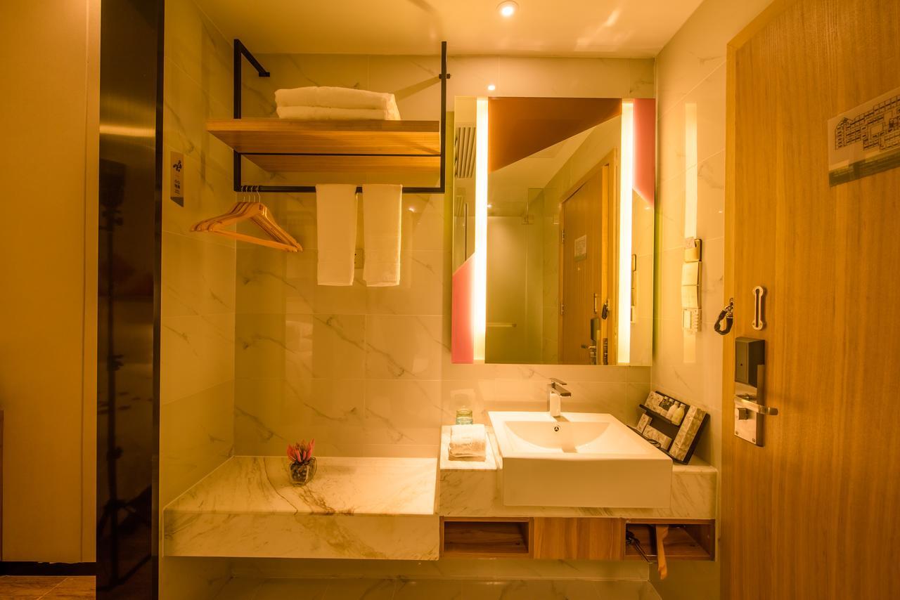 Borrman Hotel Guangzhou Tianhe Sports Center Екстер'єр фото