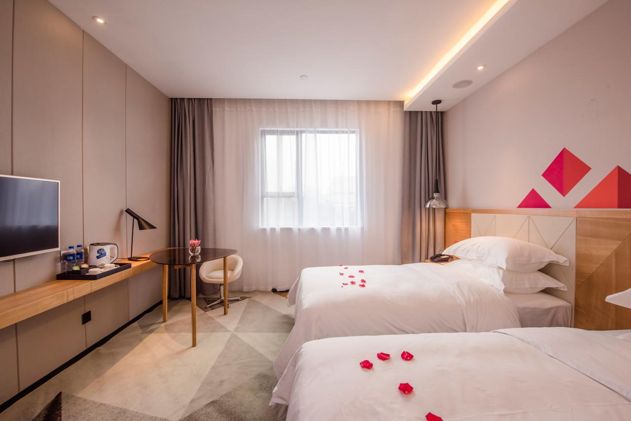 Borrman Hotel Guangzhou Tianhe Sports Center Екстер'єр фото