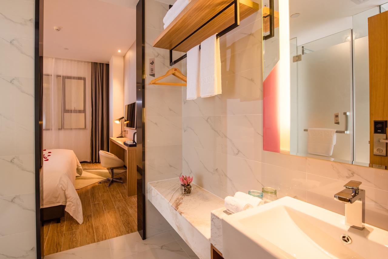 Borrman Hotel Guangzhou Tianhe Sports Center Екстер'єр фото
